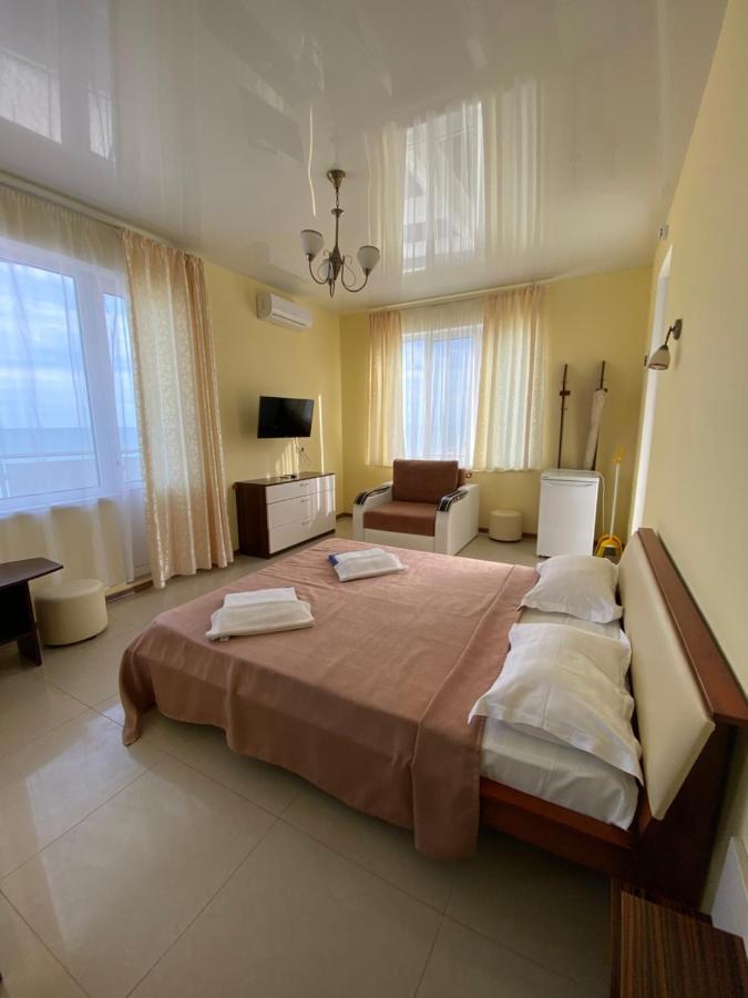 Baza Otdykha Jules Verne Hotel Zatoka Zewnętrze zdjęcie