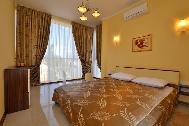 Baza Otdykha Jules Verne Hotel Zatoka Zewnętrze zdjęcie