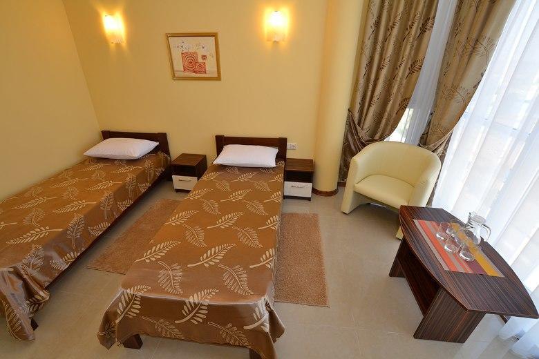 Baza Otdykha Jules Verne Hotel Zatoka Zewnętrze zdjęcie
