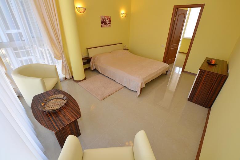 Baza Otdykha Jules Verne Hotel Zatoka Zewnętrze zdjęcie