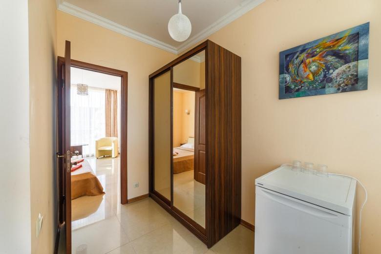 Baza Otdykha Jules Verne Hotel Zatoka Zewnętrze zdjęcie