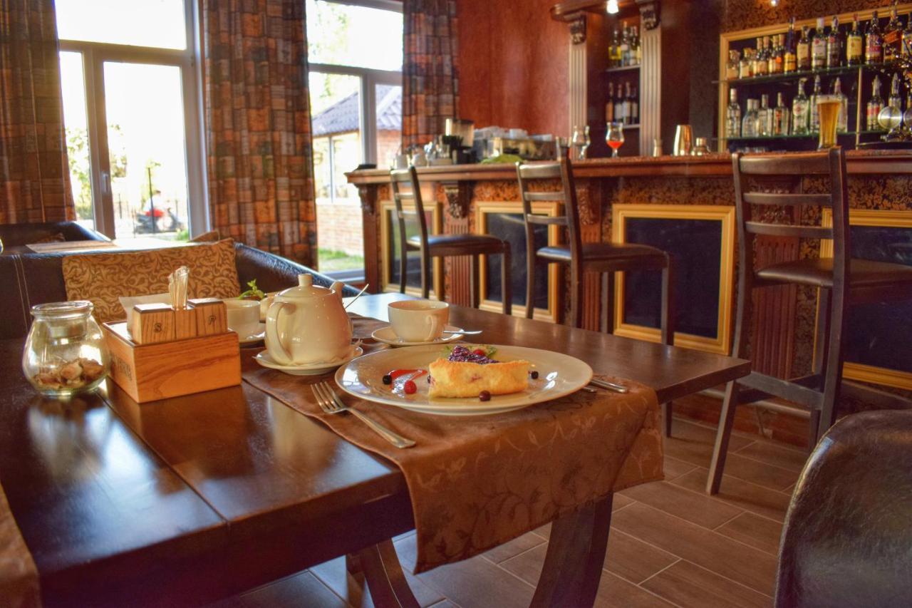 Baza Otdykha Jules Verne Hotel Zatoka Zewnętrze zdjęcie