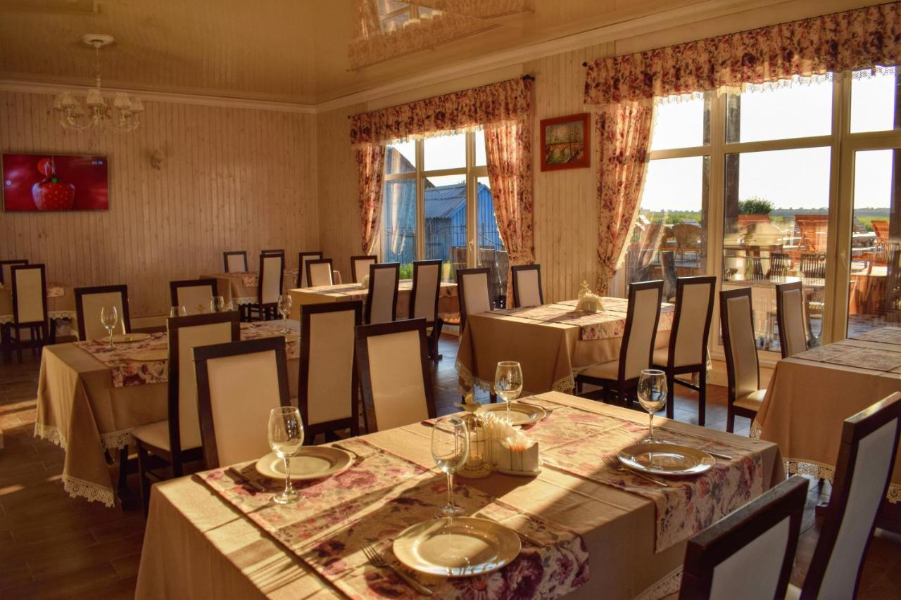 Baza Otdykha Jules Verne Hotel Zatoka Zewnętrze zdjęcie